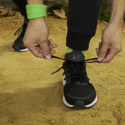 adidas DURAMO SL训练备赛轻盈跑步运动鞋男子阿迪达斯官方 黑色/白色 42.5
