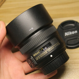 尼康（Nikon） 定焦镜头单反相机全画幅尼克尔标准人像大光圈 AF-S 50mm f/1.8银圈定焦全幅（拆机） 标配套装