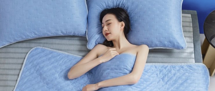 小米有品上新草本抗菌冰冰的被