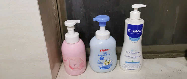 宝宝沐浴露该选什么牌子？