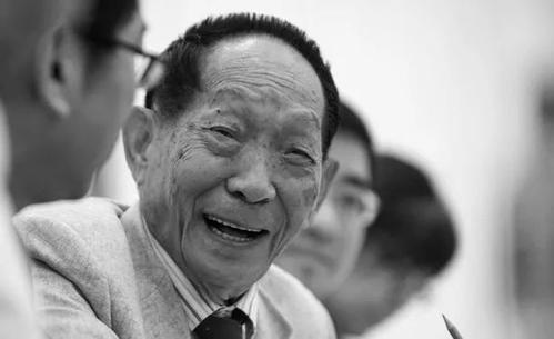 “杂交水稻之父”袁隆平因病逝世