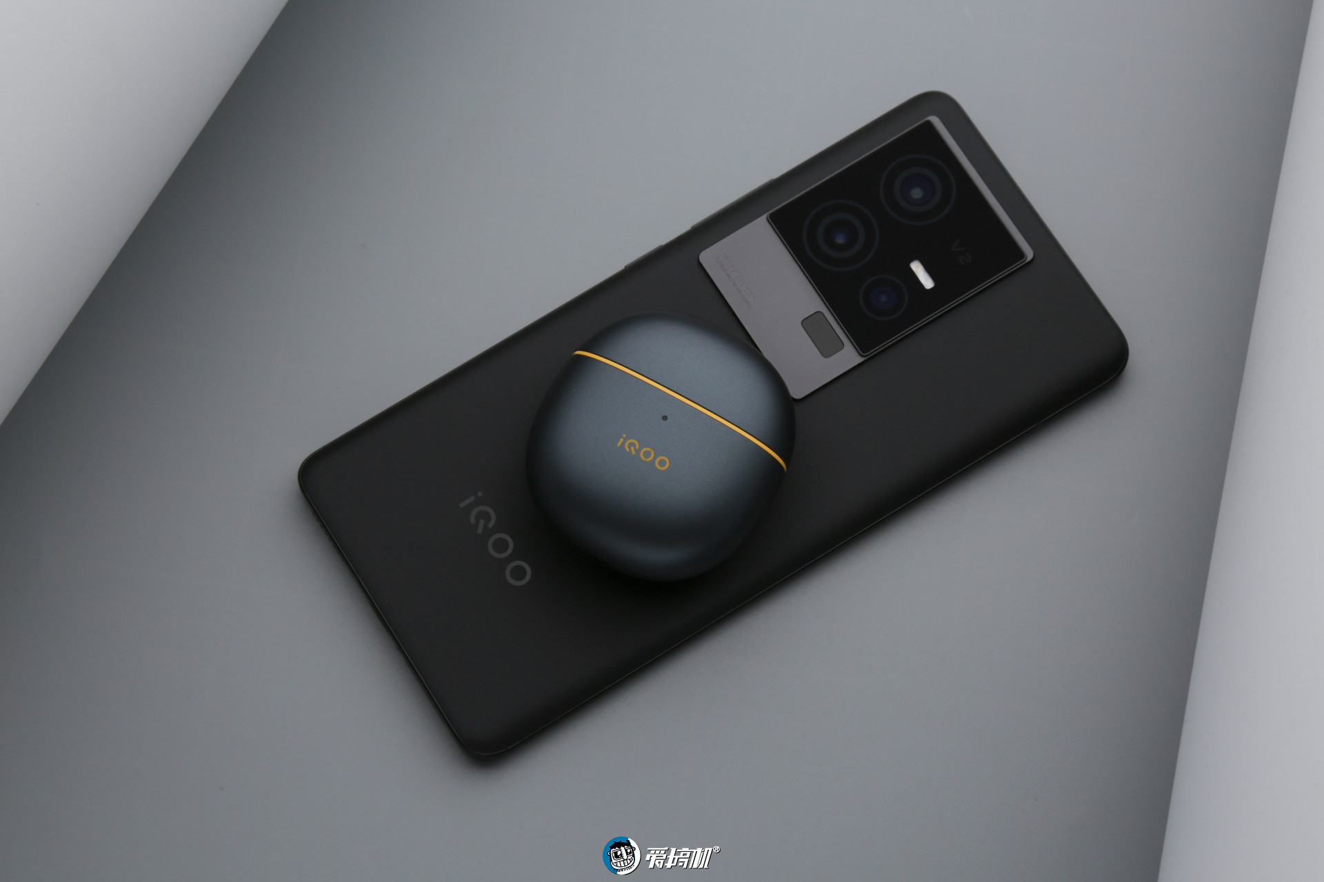 竟然还挺彳亍,iQOO TWS Air Pro半入耳降噪耳机体验