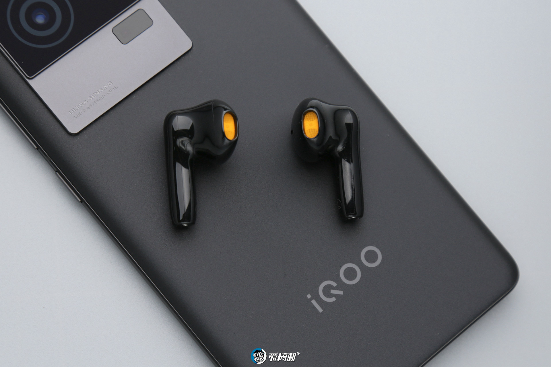 竟然还挺彳亍,iQOO TWS Air Pro半入耳降噪耳机体验