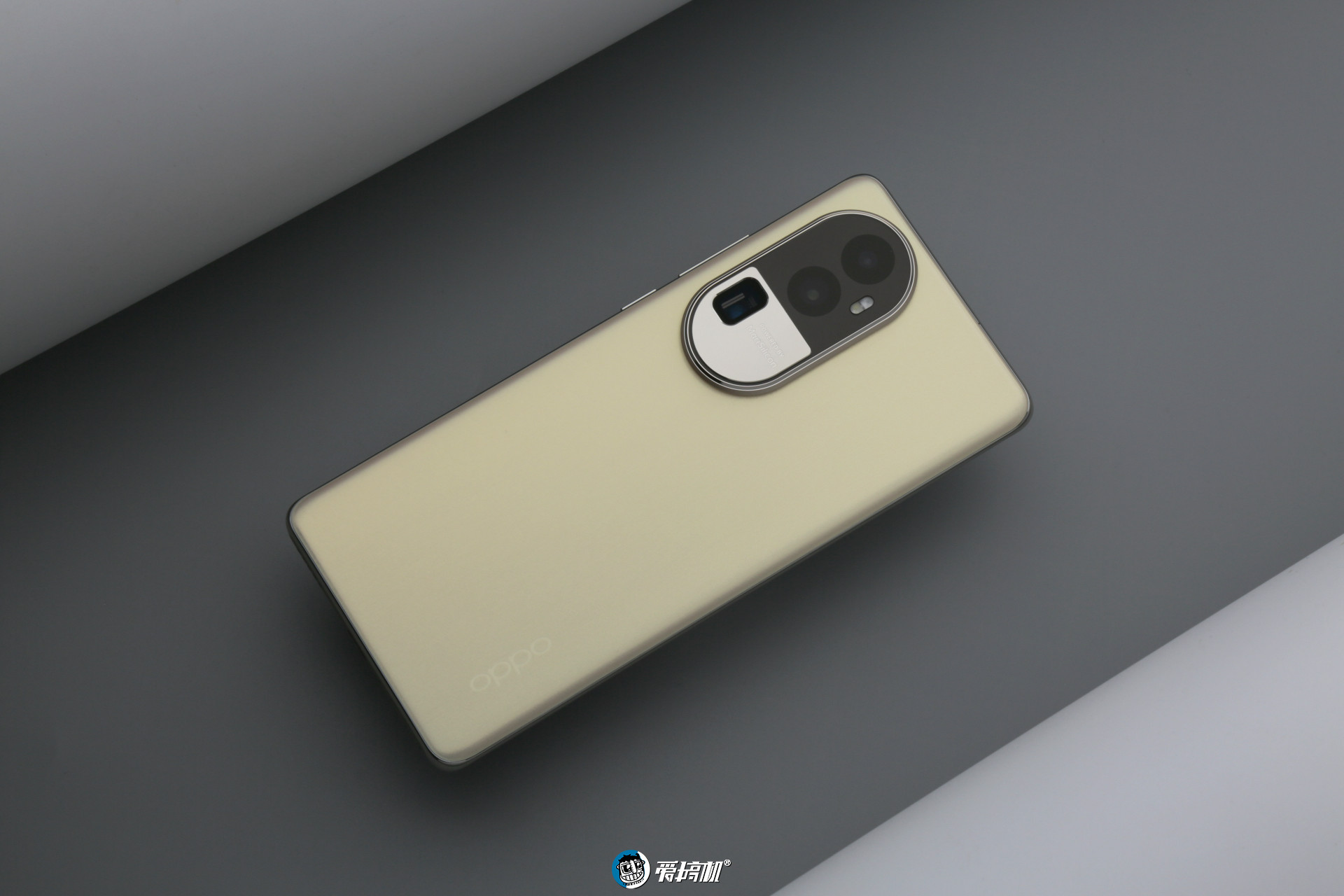 中端潜望长焦大佬,OPPO Reno10 Pro+评测