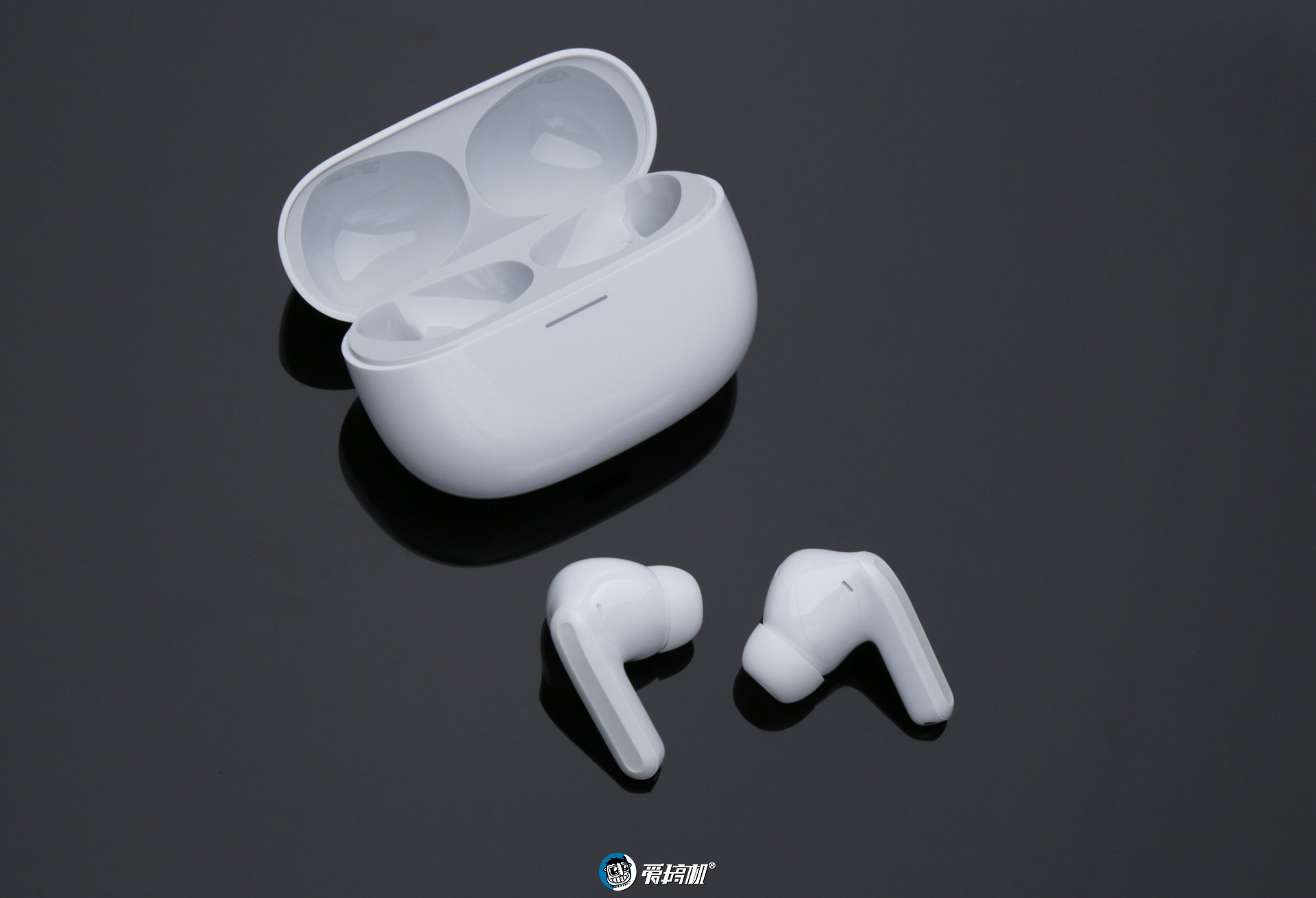 新平替,Redmi Buds 5 Pro体验:399元的双单元+LHDC 5.0