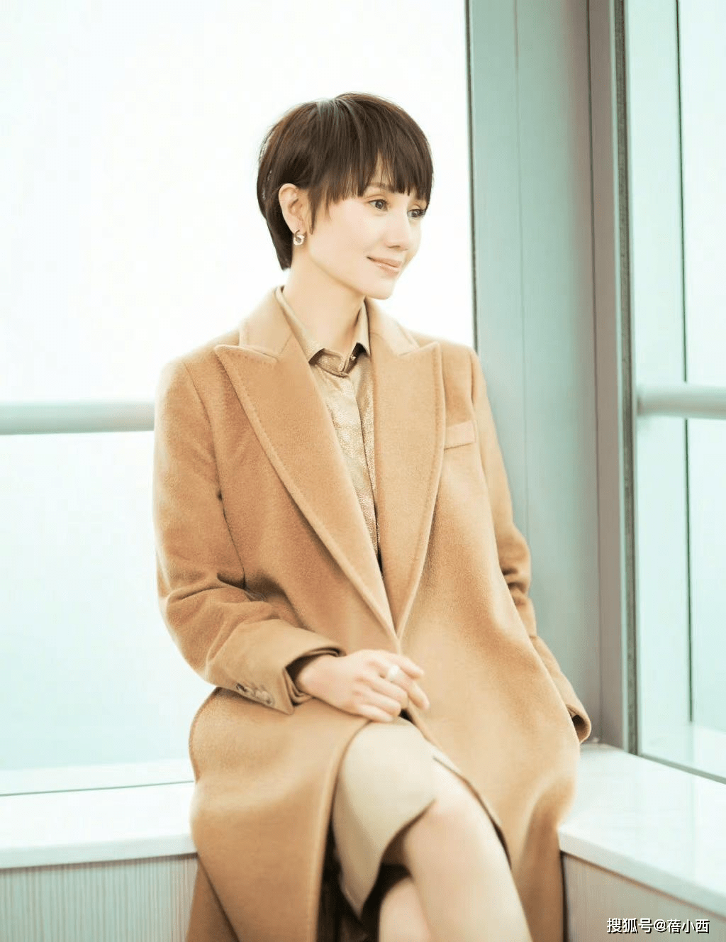 袁泉46岁的穿衣技巧太厉害了!