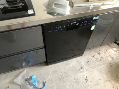 对比选择华帝ie7和美的v9洗碗机哪个好？区别都有些什么呢？ 观点 第5张