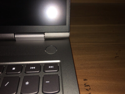 对比华硕无畏15i和无双15怎么选比较好哪个好？优缺点区别大不大？ 观点 第5张