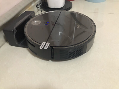 图文对比美的m7扫地机器人和石头g10哪个好？区别不同点都有什么？ 观点 第5张