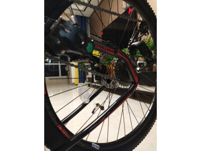 谁说说喜德盛旭日350和黑客350哪个好?区别不同点大不大? 观点 第4张-本站 谁说说喜德盛旭日350和黑客350哪个好?区别不同点大不大? 观点 第4张