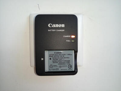 发现索尼zv1f和佳能m200的区别？都说说选择哪个好些？ 观点 第4张