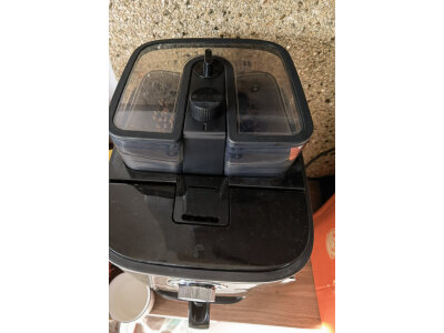 问下对比德颐咖啡机和德龙咖啡机一样吗哪个好？区别很大吗如何选？ 观点 第5张