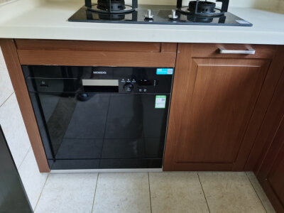 说一说华凌洗碗机air8和vie10区别？大家说说选择哪个好？ 观点 第5张