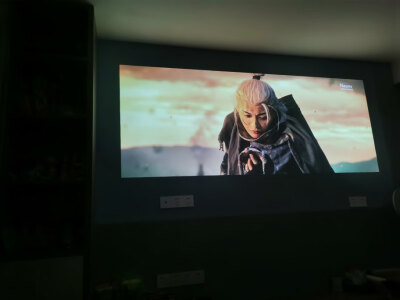 问清楚爱普生ef-15w和15b哪个要好些？如何区别怎么选择？ 观点 第5张