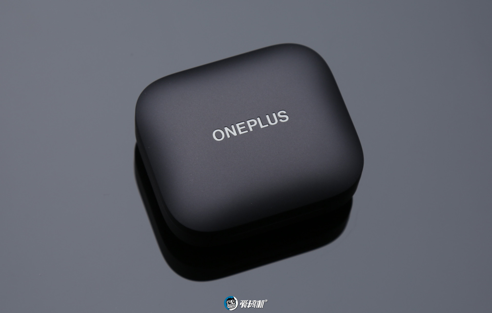 首发449元的双动圈,一加Buds 3无线耳机体验:49dB降噪+10小时单体续航