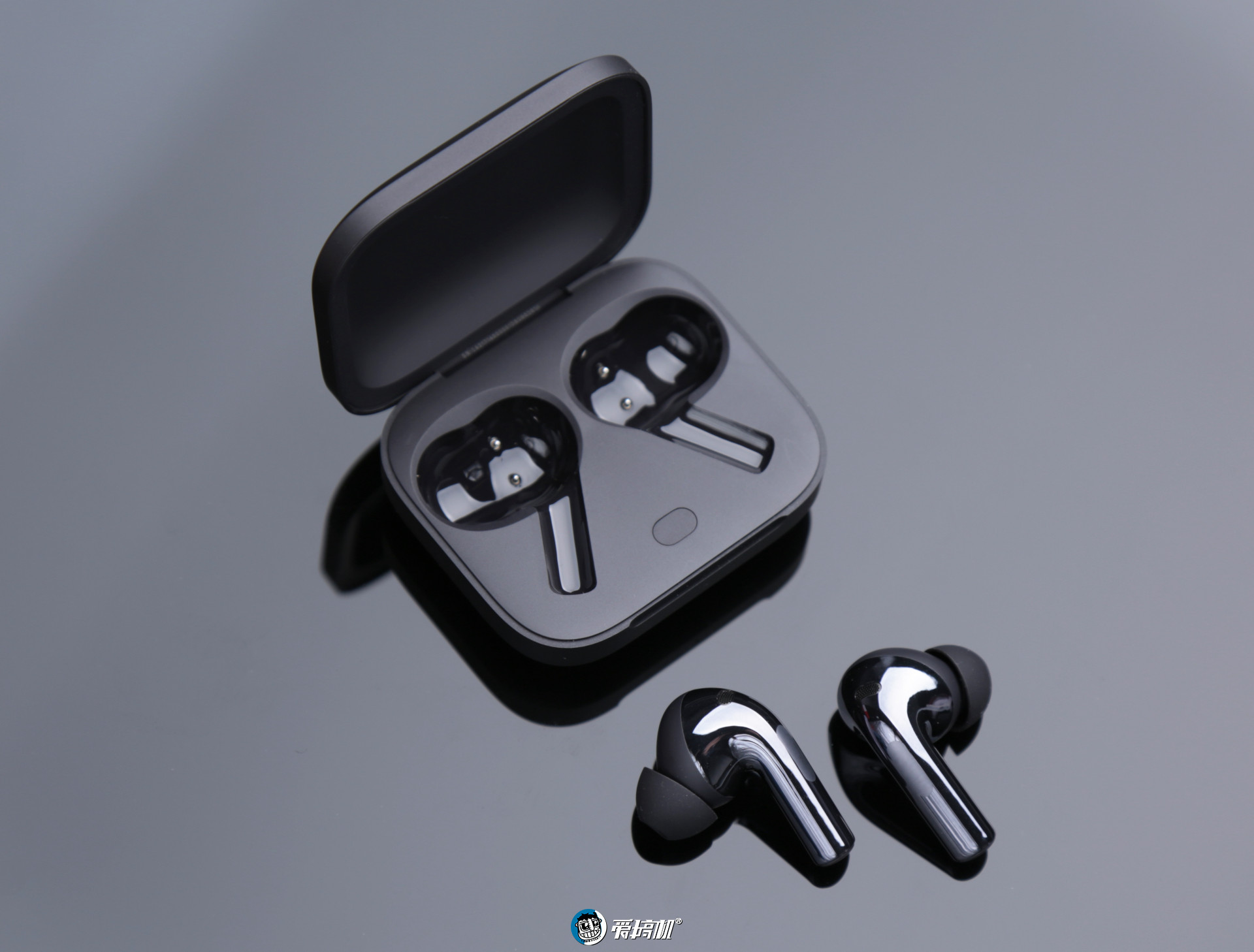 首发449元的双动圈,一加Buds 3无线耳机体验:49dB降噪+10小时单体续航