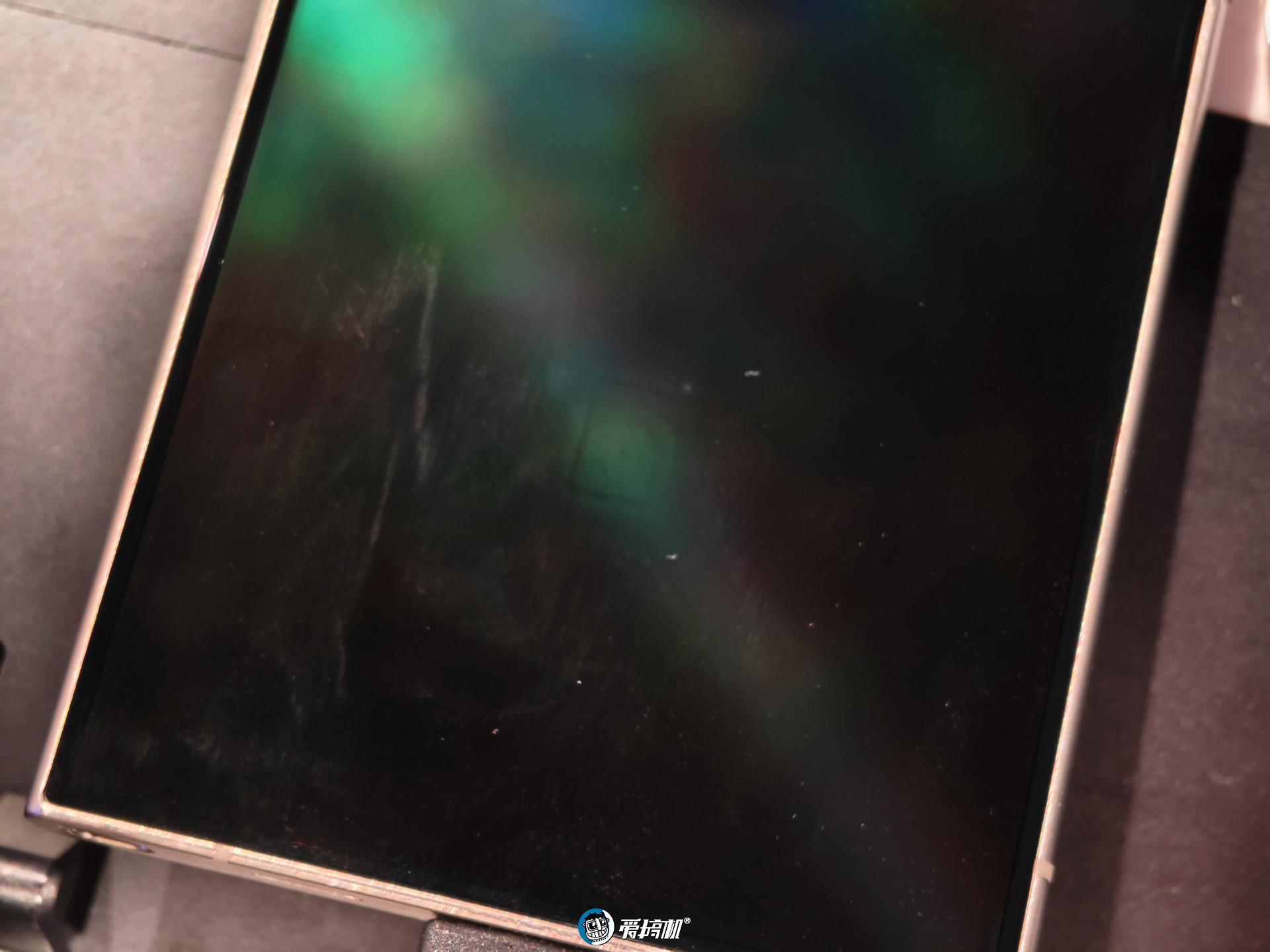 窄边直屏的信仰,三星Galaxy S24系列简单上手+X100 Pro样张对比