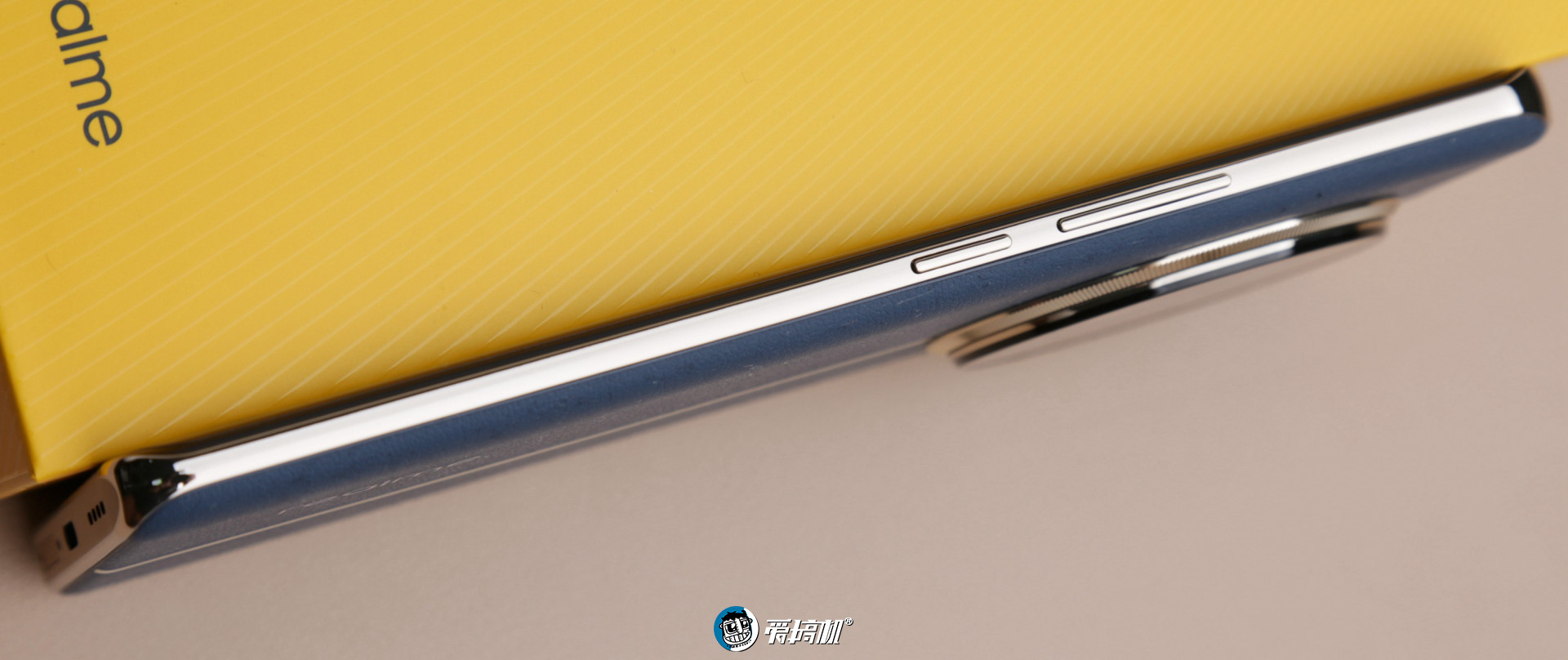 1599元起的“败家子”！真我12 Pro+评测：3倍潜望OV64B+IMX890+骁龙7s Gen 2