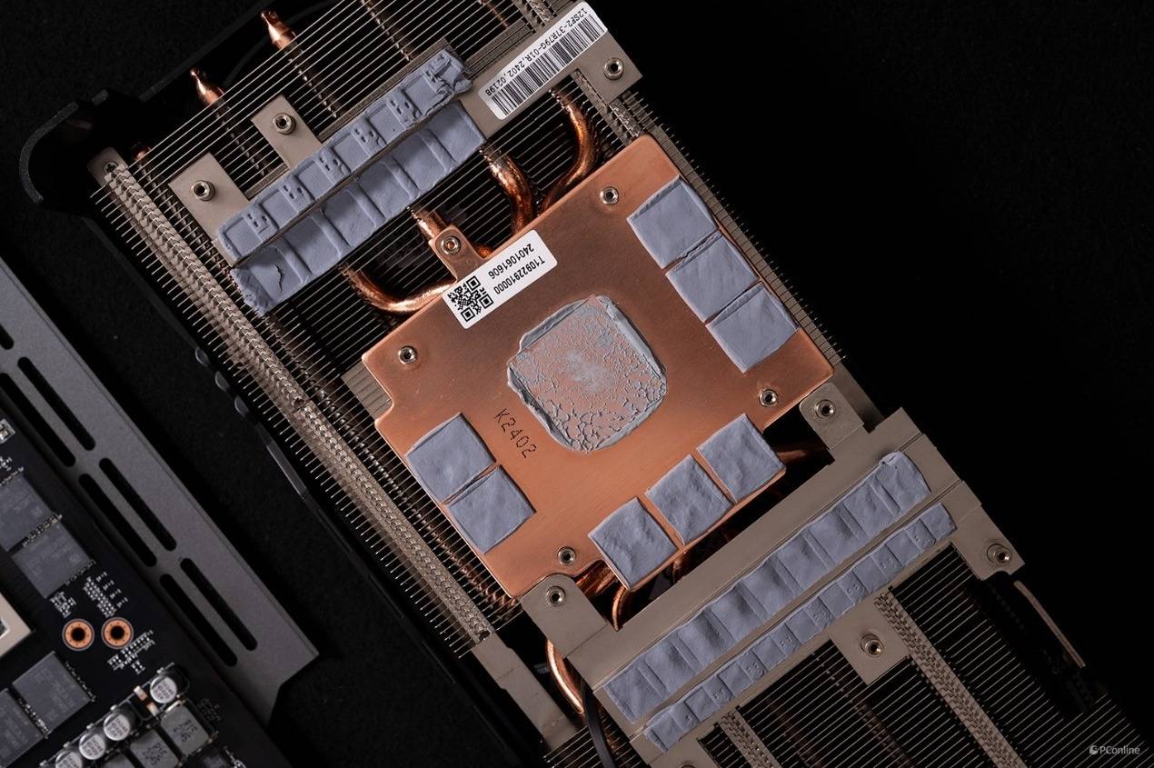 >技嘉rx7900gre魔鹰16g评测:不止是游戏神卡,更是ai创作利器>1270_845