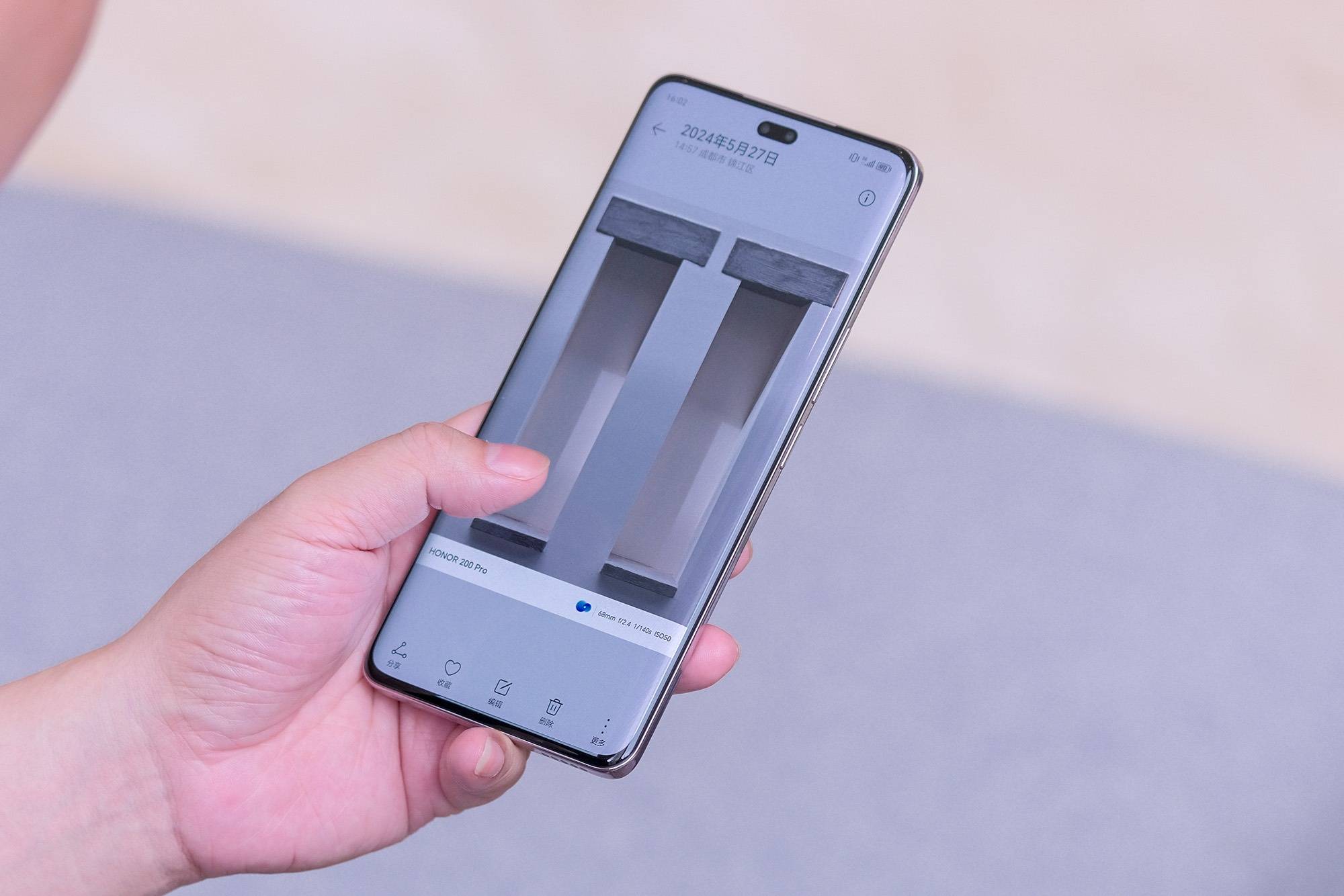 荣耀200 pro评测:雅顾光影写真大师加持,手机影像的新方向