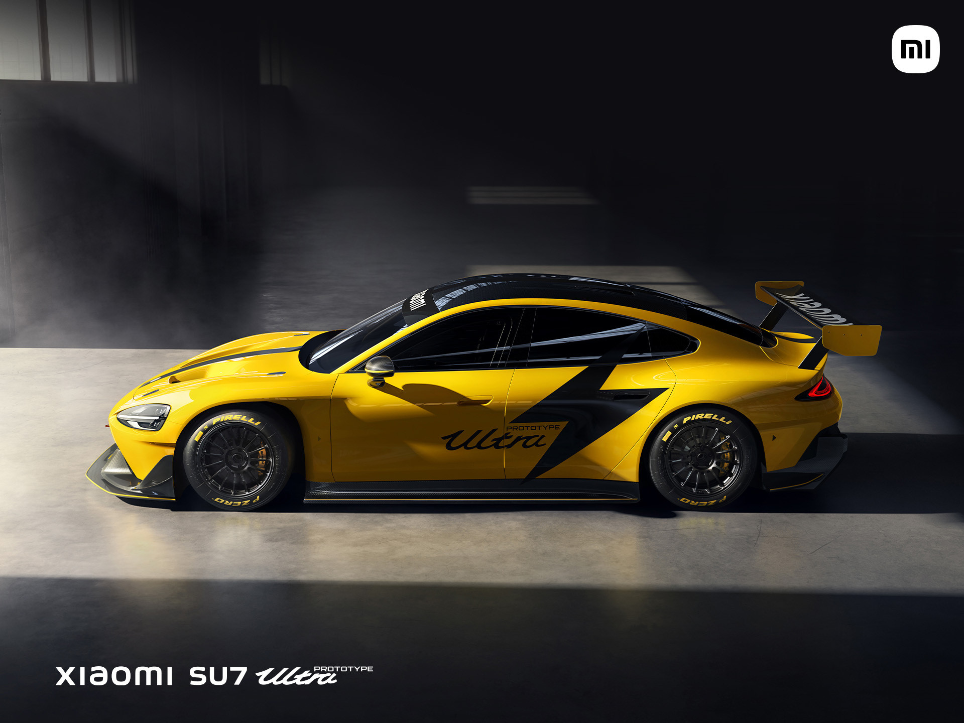 2599元的K70至尊版、249元起的小米手环9、5999元起的小米MIX Flip、1548匹马力的小米SU7 Ultra发布