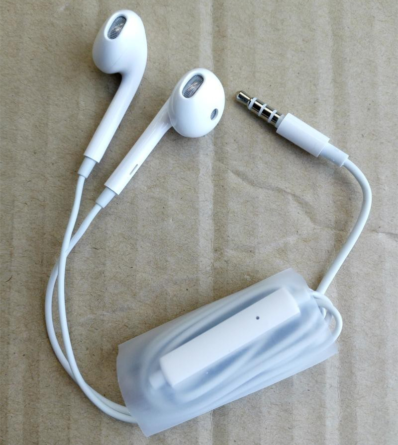 适用OPPO Reno 2 3 4se 5 R17 R15 A55s A36 A57 A96 A97原装耳机