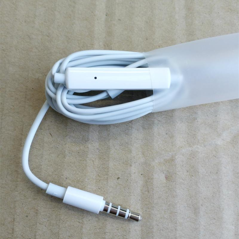 适用OPPO Reno 2 3 4se 5 R17 R15 A55s A36 A57 A96 A97原装耳机