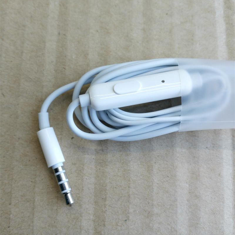 适用OPPO Reno 2 3 4se 5 R17 R15 A55s A36 A57 A96 A97原装耳机