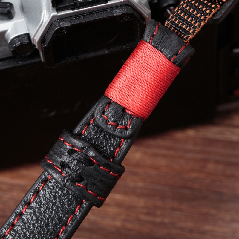 适用索尼微单相机牛皮腕带A7RM3 A6600 6500 A7C A7RM4 Zfc手挂绳