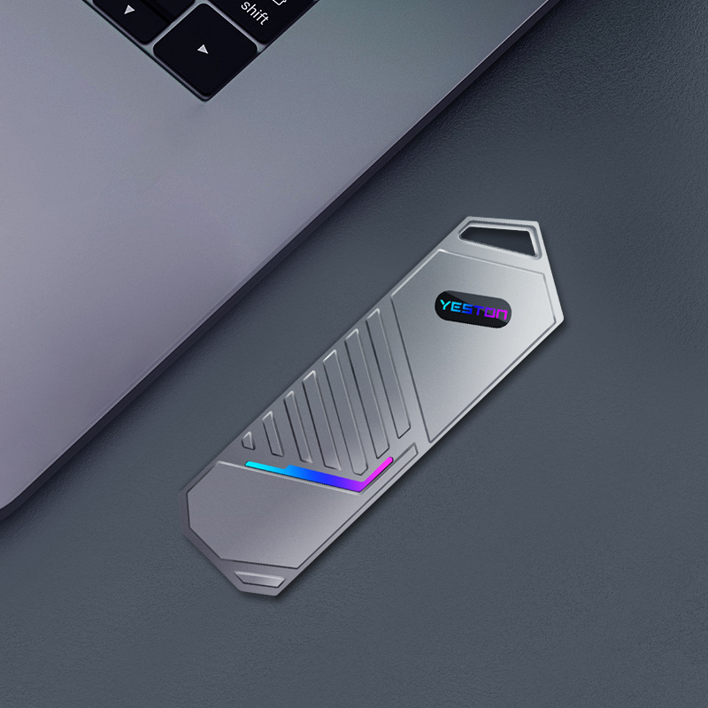 盈通高速移动固态硬盘2t便携ssd外接1t大容量500G手机电脑两用2TB