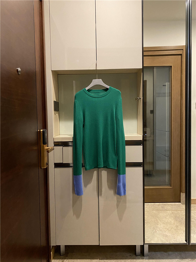 简洁好搭真心推荐 翻边拼色袖羊绒衫女圆领纯羊绒毛衣修身打底衫
