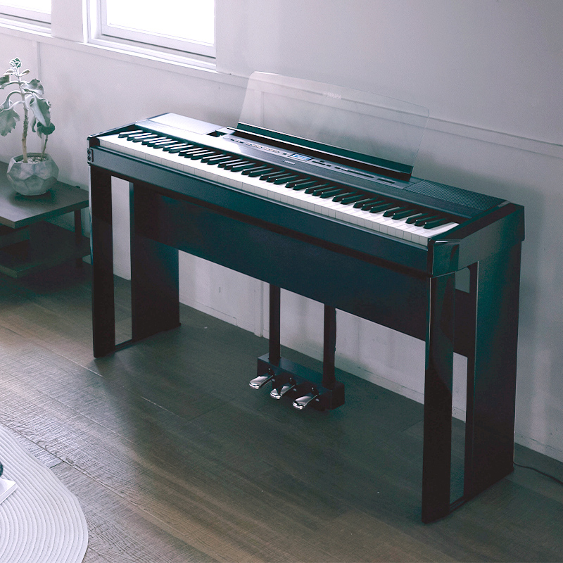 雅马哈电钢琴初学者88键重锤p525便携式家用专业智能电子钢琴p515