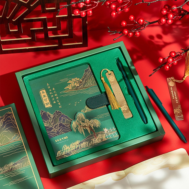 中国风笔记本礼盒套装定制新年礼物高考加油公司活动国潮手账本礼盒办公日记本套装故宫高级商务文创笔记本