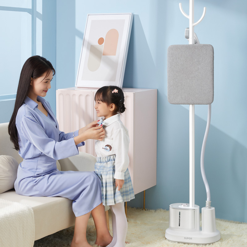 苏泊尔挂烫机家用小型蒸汽手持电熨斗立式服装店专用衣服熨烫17AP