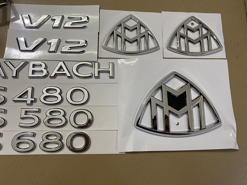 21-24款款奔驰迈巴赫S450 S480 S580 S680改迈巴赫车标 字标尾标