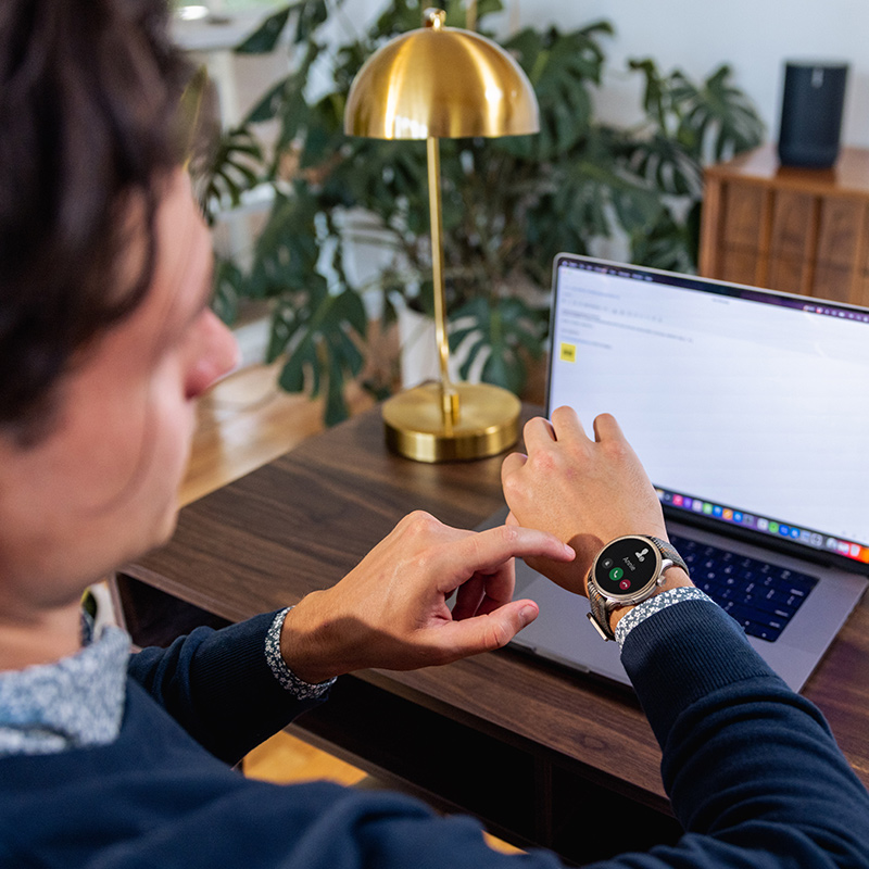 Amazfit华米Balance跃我智能手表血压检测血氧心率睡眠心跳心脏健康研究GPS跑步运动防水蓝牙通话男女