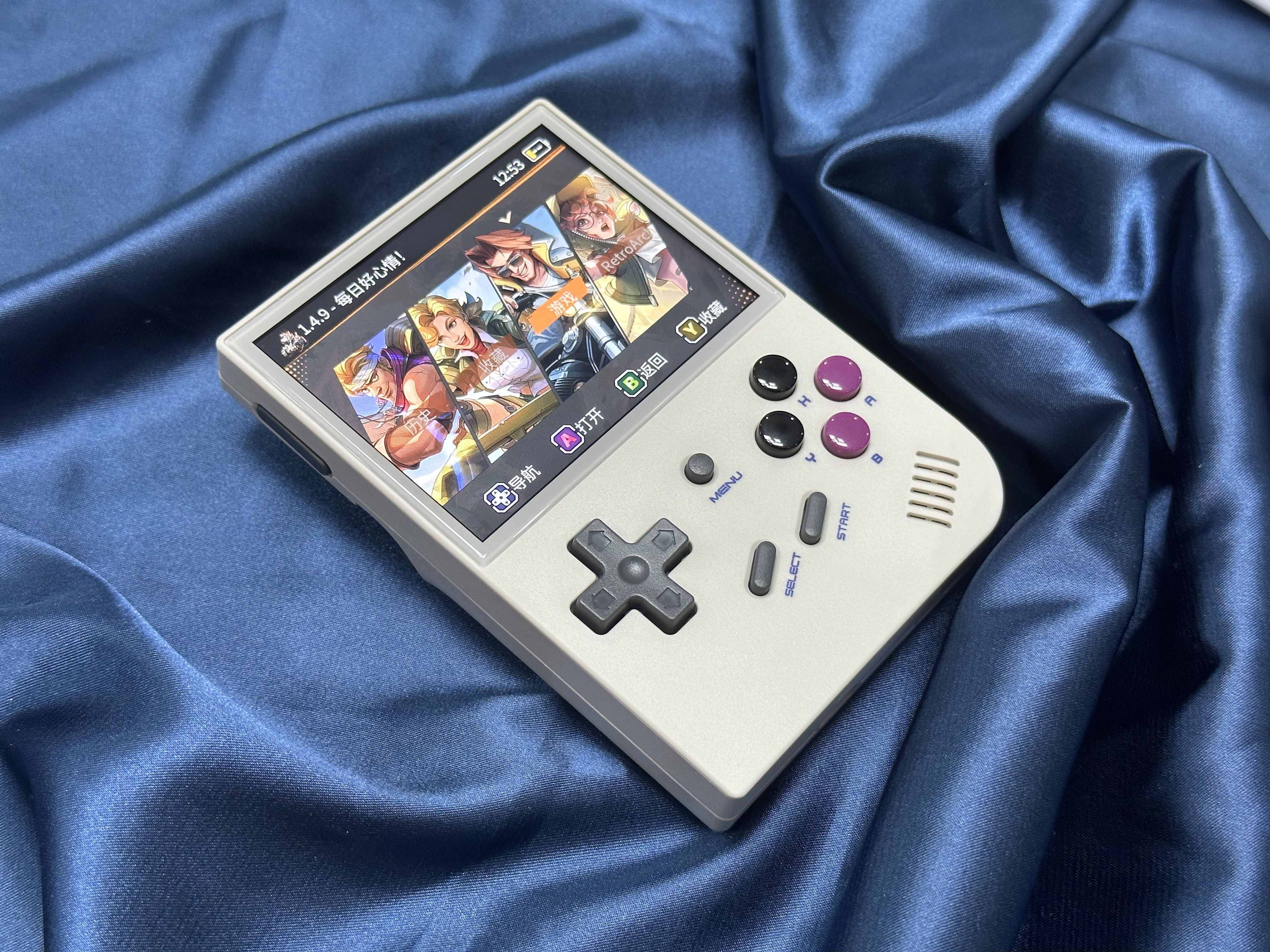 安伯尼克周哥RG35XX刷机版开源掌机大蒜系统游戏机大电池PS街机FC