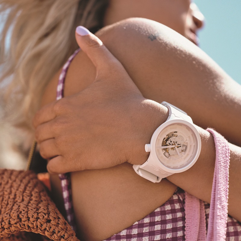 【节日礼物】Swatch斯沃琪瑞士手表泫雅同款创新性植物陶瓷石英表