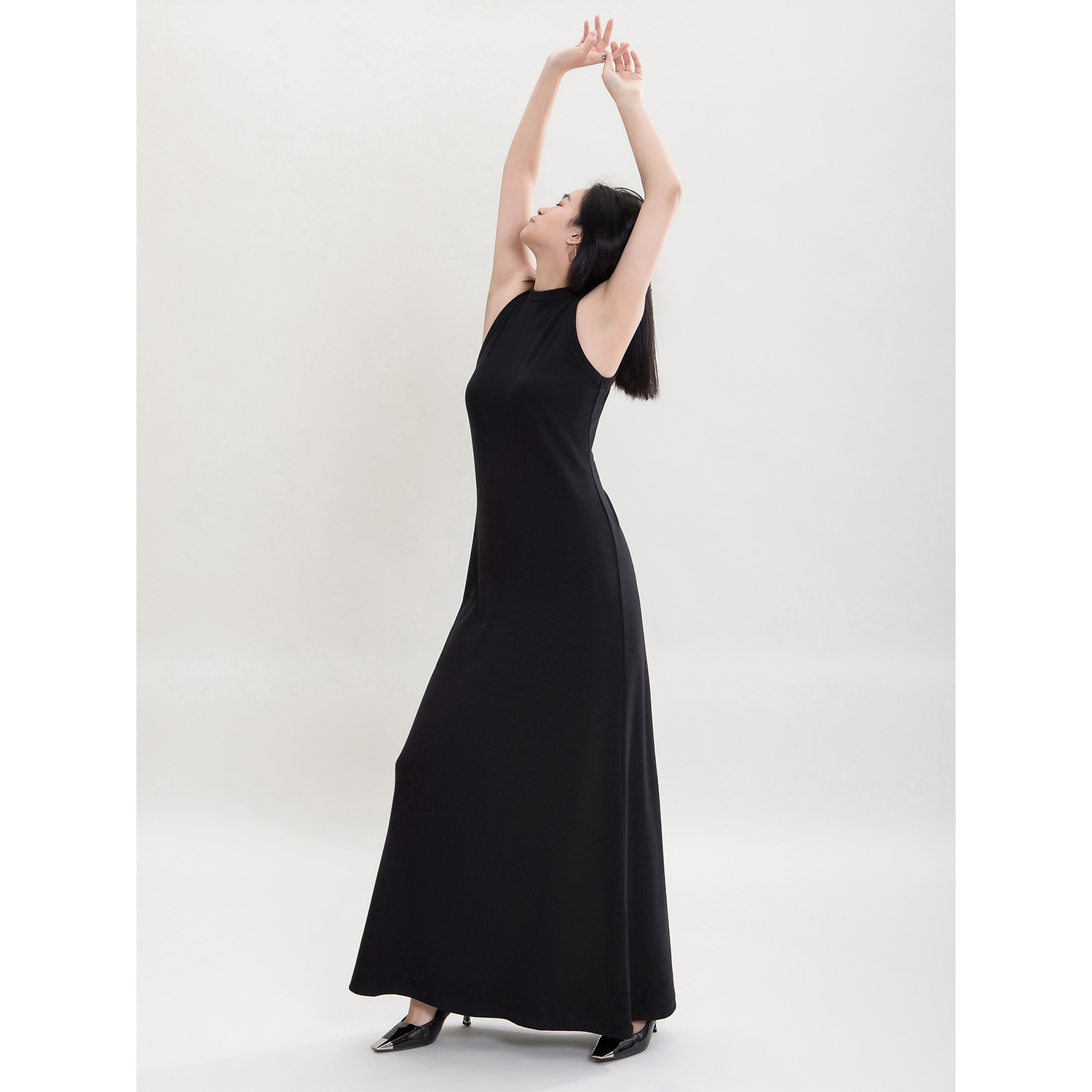 BELIN 定制显瘦背心裙赫本裙女早春高级感修身套头圆领无袖连衣裙