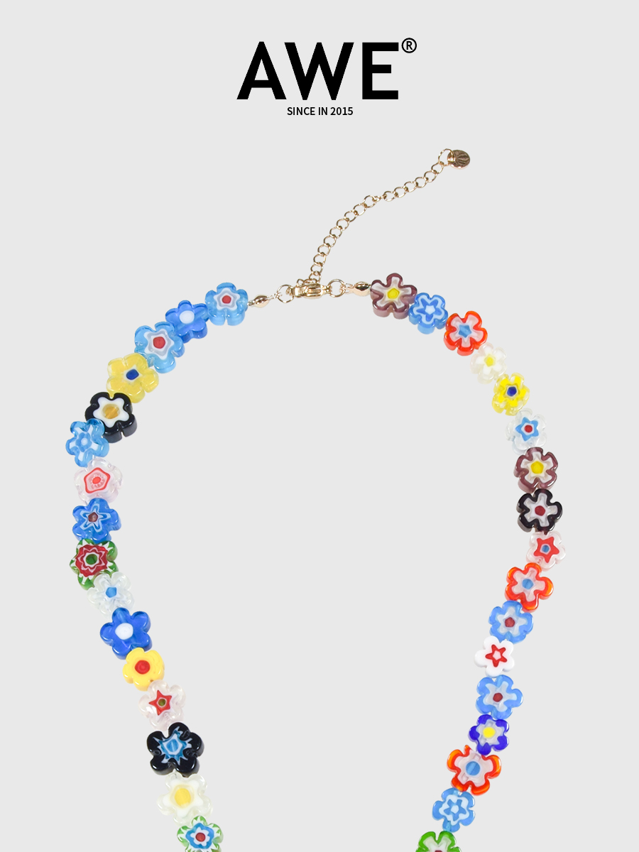 AWE官方正品迪丽热巴明星同款琉璃小花拼接彩色串珠项链女锁骨链