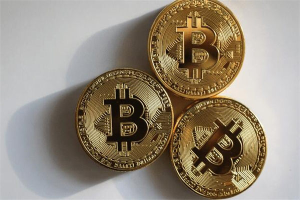 BTC币跟单交易所哪个好？BTC币国内到国外交易所-345