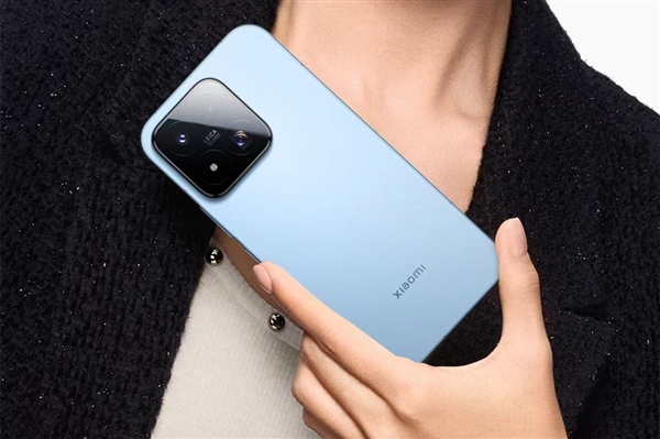 小米17 Max续航碾压两台iPhone 17 Pro Max 雷军：把同事累惨了