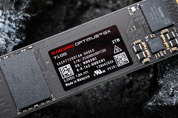 PCIe 4.0火力全开:闪迪奥丁马仕GX 7100 NVMe SSD上手