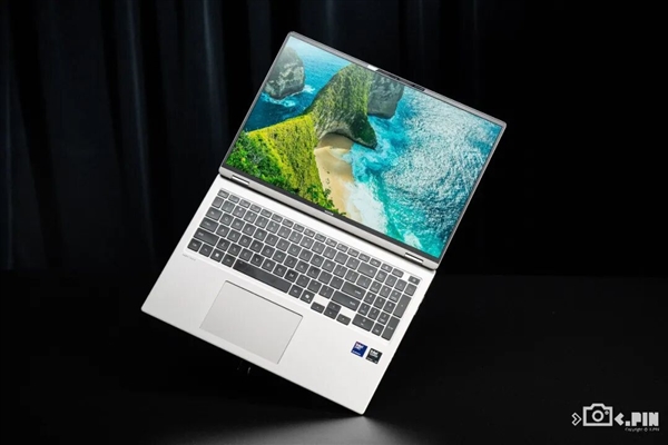 没有独显售价过万 荣耀MagicBook Pro 2026凭啥！