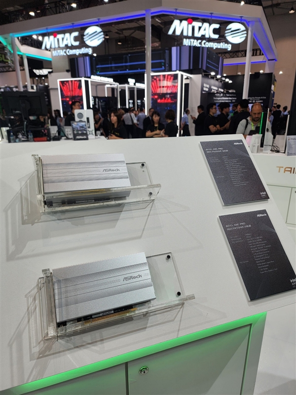 华擎太极10周年!X870E/Z890纪念版主板亮相:反光材质颜值拉满