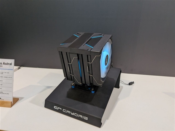 快睿推出AI-100工作站机箱：满配16硬盘+13风扇！