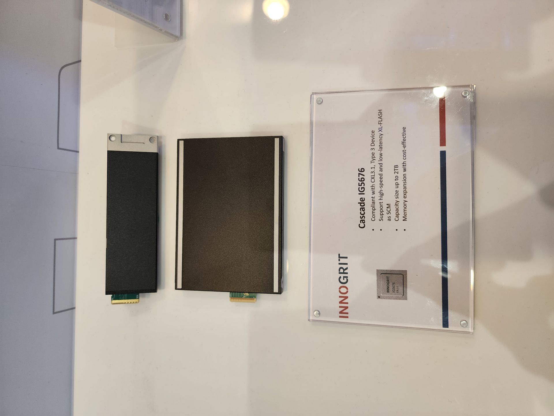 专为内存扩展型 SSD 打造，英韧展示 CXL 3.1 主控 IG5676