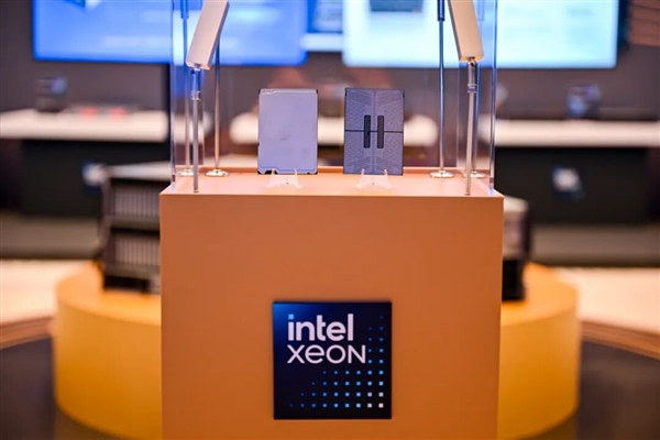 Intel至强6+：再现CPU王者之风！一个机柜60000+核心