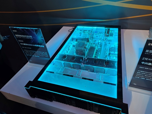 Intel至强6+：再现CPU王者之风！一个机柜60000+核心