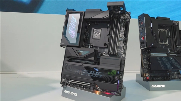 技嘉神秘主板身份确认!下代Z990 PRO支持Nova Lake-S